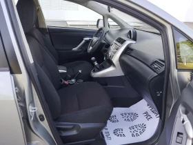 Обява за продажба на Toyota Corolla verso 2.0D4D ~11 799 лв. - изображение 11