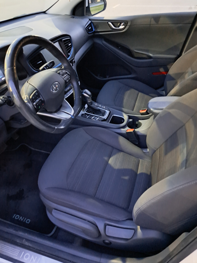 Hyundai Ioniq IONIQ 1.6 HEV, снимка 14 - Автомобили и джипове - 46139634