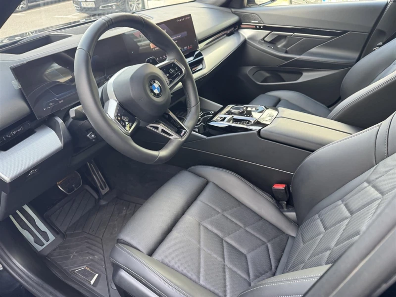 BMW 520 xDrive, снимка 6 - Автомобили и джипове - 47524420