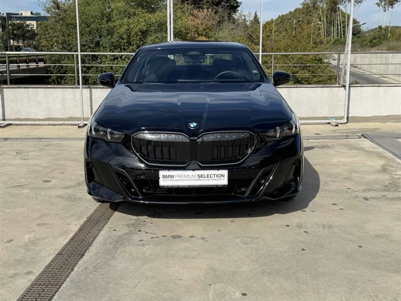 BMW 520 xDrive, снимка 8 - Автомобили и джипове - 47524420