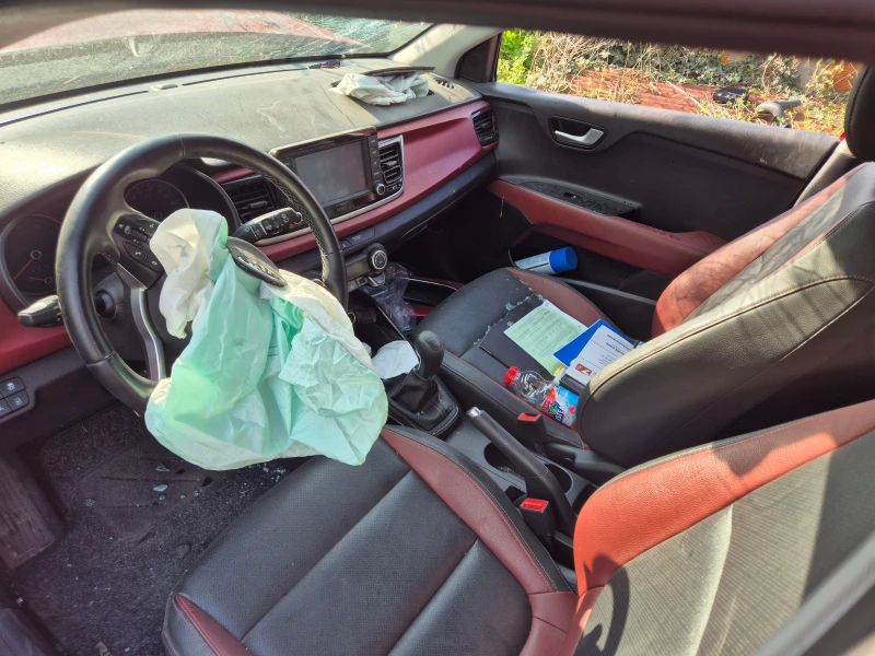 Kia Rio 1.0GDI, снимка 2 - Автомобили и джипове - 49779921