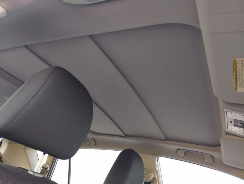 Toyota Corolla verso 2.0D4D, снимка 14 - Автомобили и джипове - 50137077