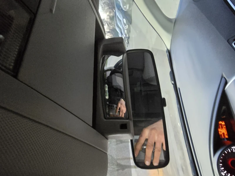 Toyota Verso, снимка 12 - Автомобили и джипове - 52425133