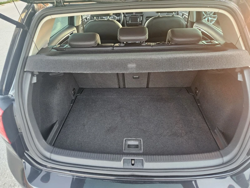 VW Golf 2.0 tdi ABTOMAT HIGHLINE, снимка 14 - Автомобили и джипове - 52580734