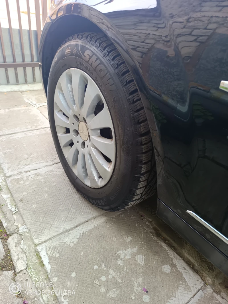 Mercedes-Benz C 220 2.2Cdi, снимка 13 - Автомобили и джипове - 52878673