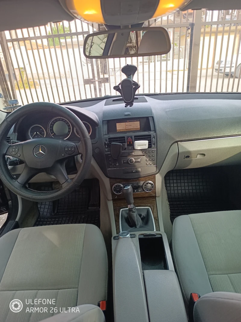 Mercedes-Benz C 220 2.2Cdi, снимка 14 - Автомобили и джипове - 52878673