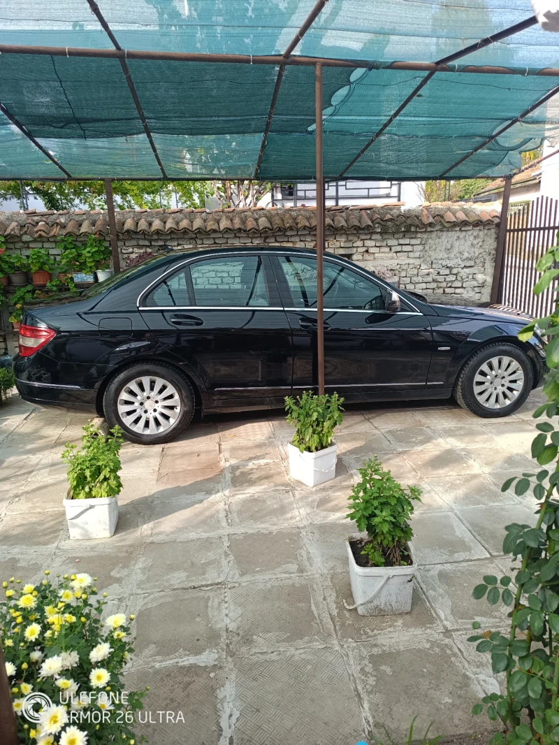 Mercedes-Benz C 220 2.2Cdi, снимка 3 - Автомобили и джипове - 52878673