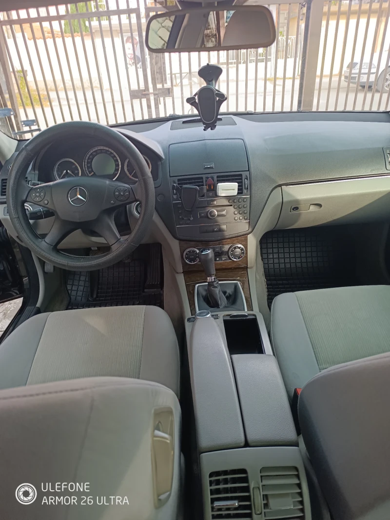 Mercedes-Benz C 220 2.2Cdi, снимка 7 - Автомобили и джипове - 52878673