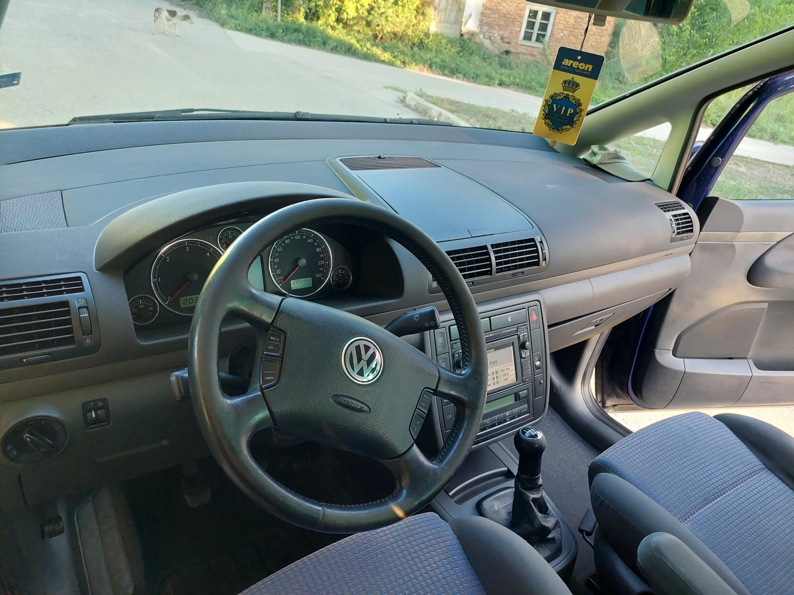 VW Sharan  - изображение 7