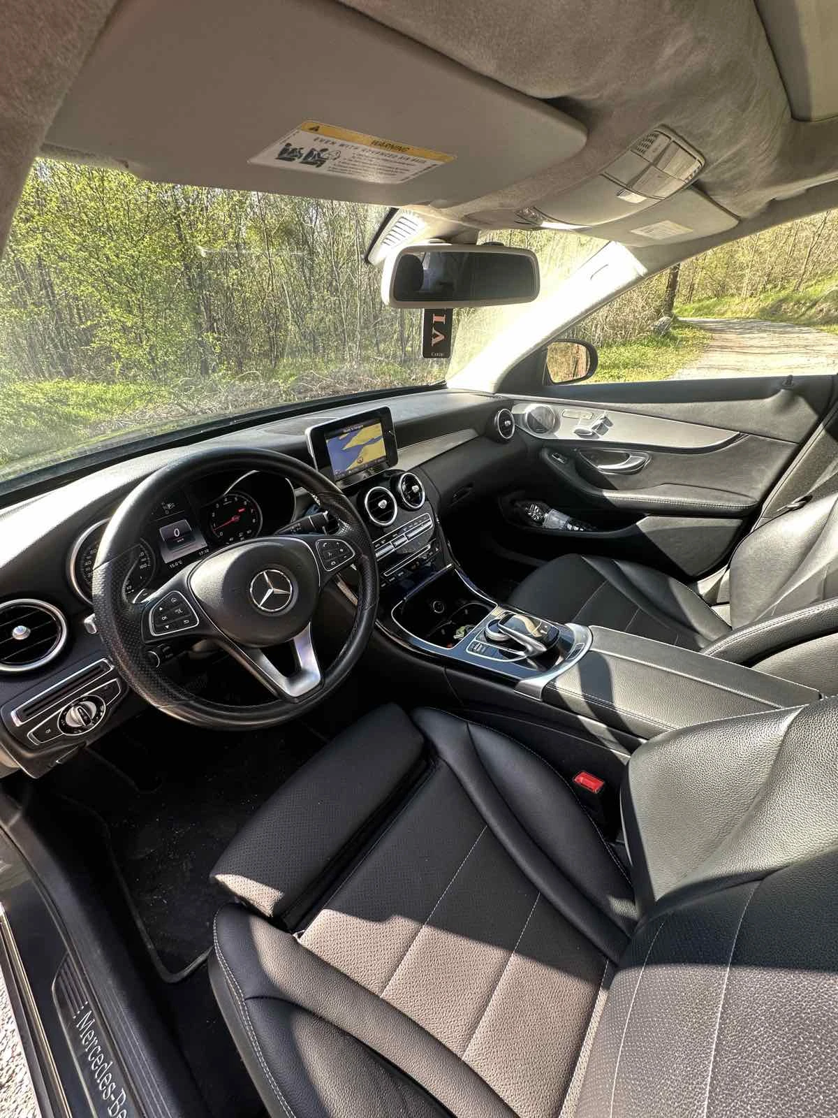 Mercedes-Benz C 300 4MATIC* Burmester* Панорама* Keyless* Алкантара*  - изображение 7