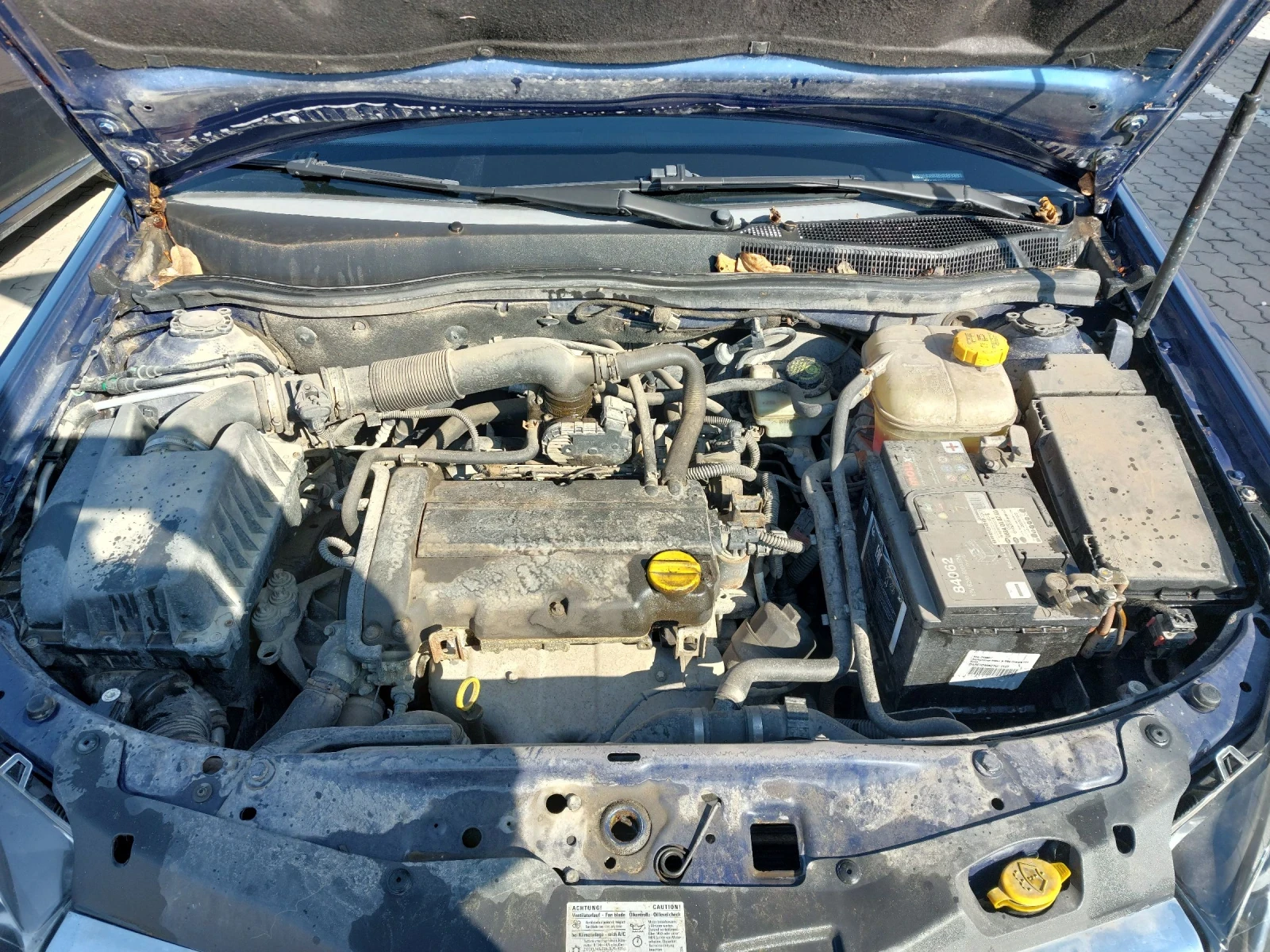 Opel Astra 1.4 - изображение 7