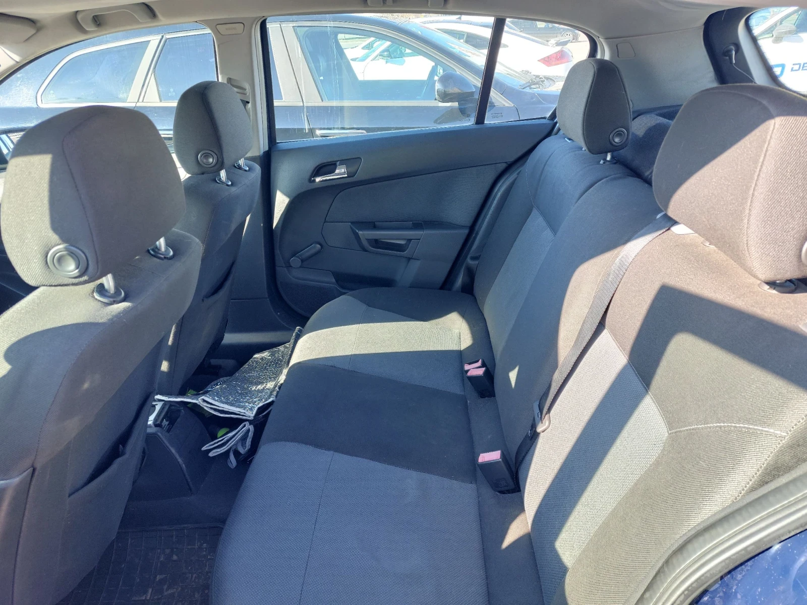 Opel Astra 1.4 - изображение 6
