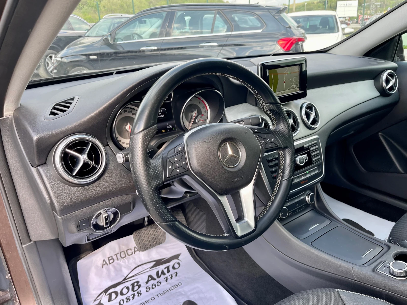 Mercedes-Benz GLA 200 PREMIUM-FULL LED-AVTOMAT-NAVI-CAMERA - изображение 9