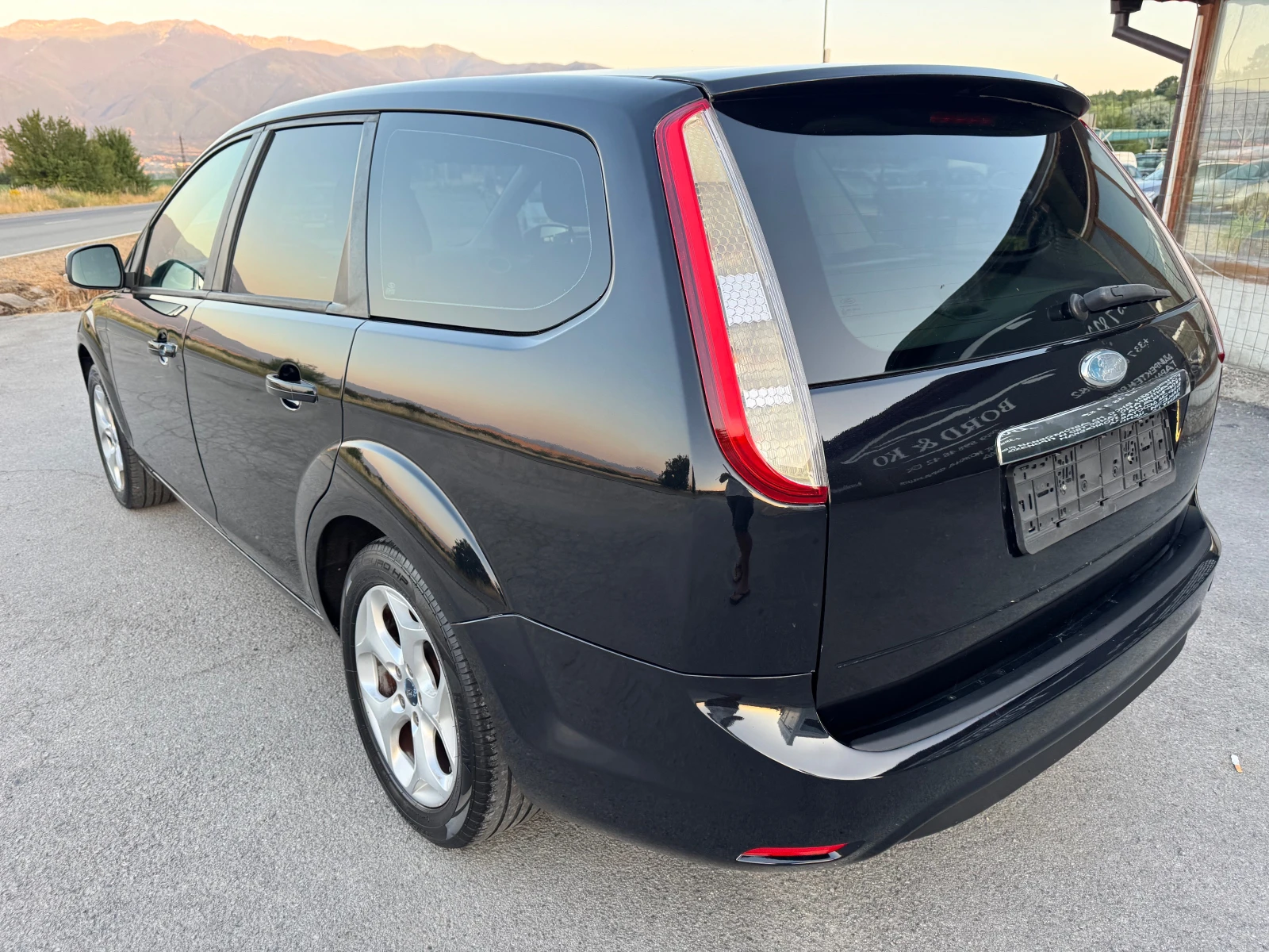 Ford Focus 1.6TDCi - изображение 4