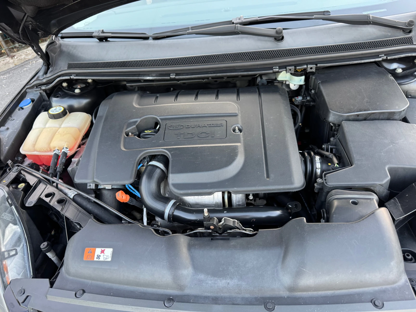 Ford Focus 1.6TDCi - изображение 7