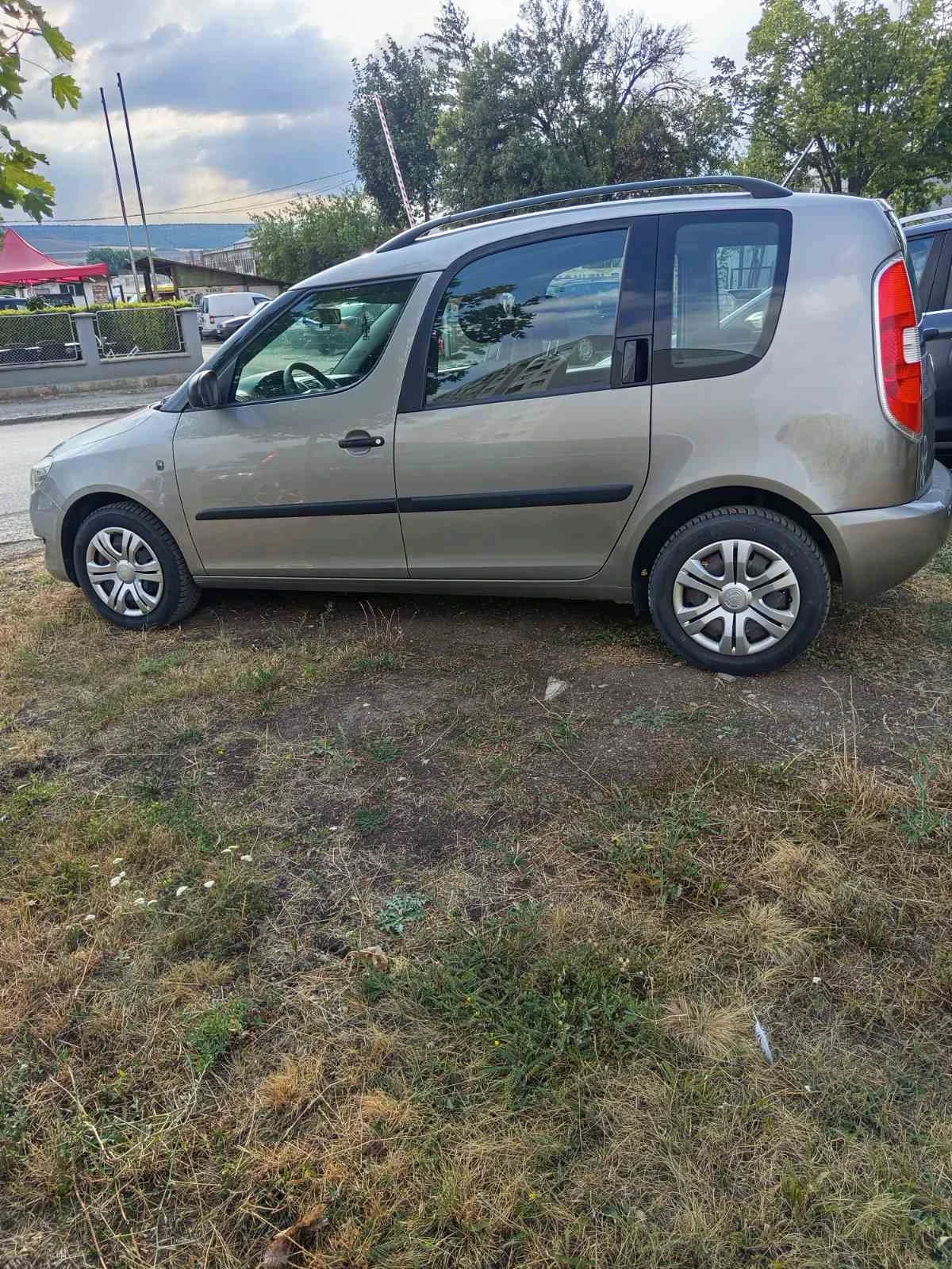 Skoda Roomster 1.6 - изображение 5