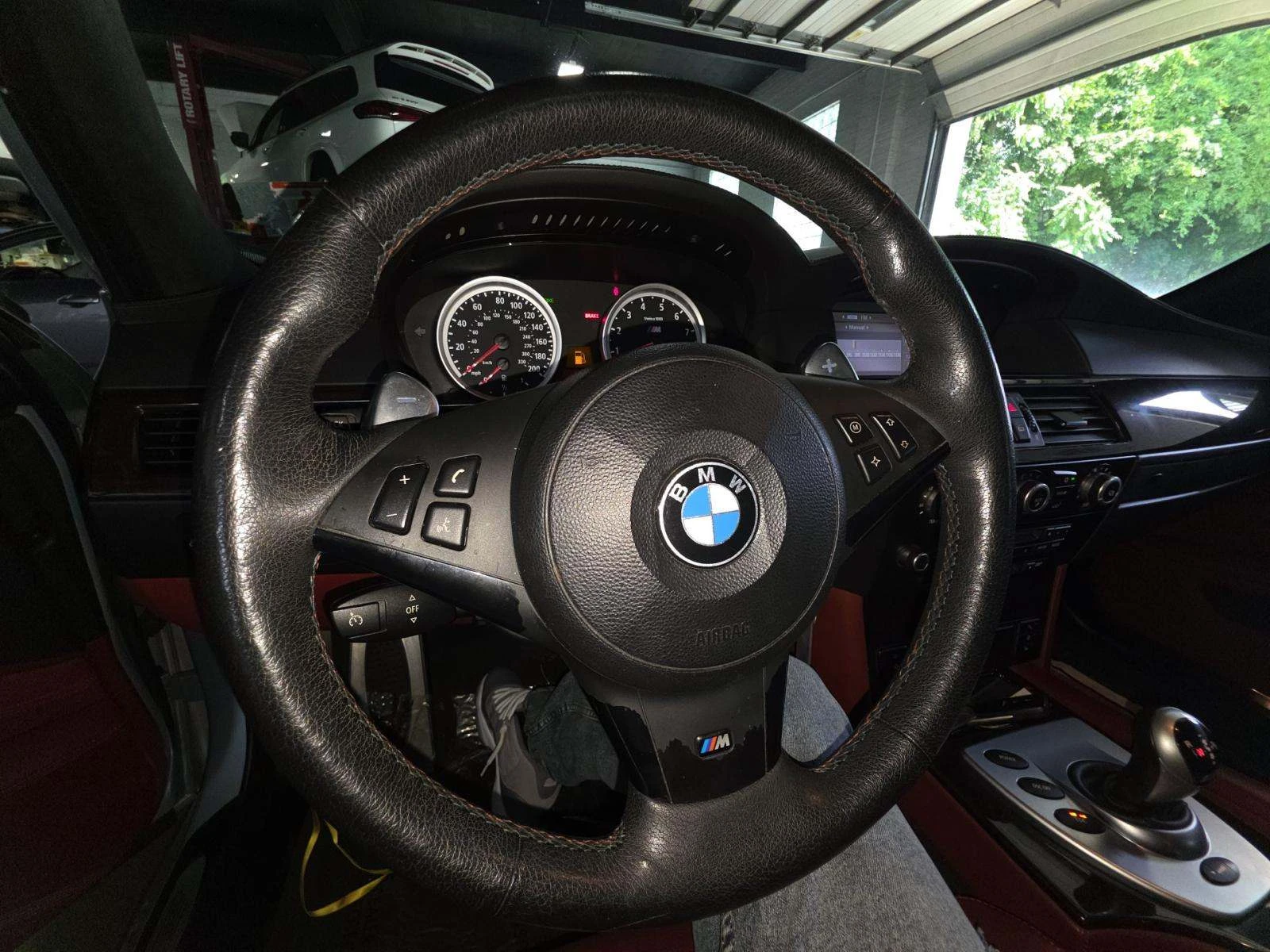 BMW M5  - изображение 8