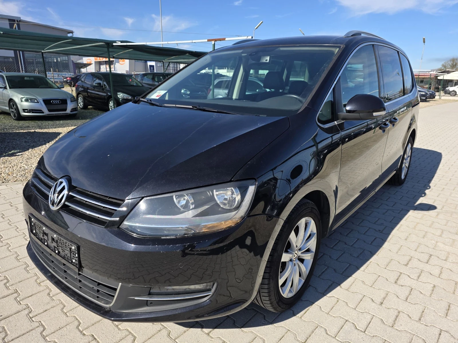 VW Sharan 2.0TDi /7m /HighLine/Лизинг - изображение 3