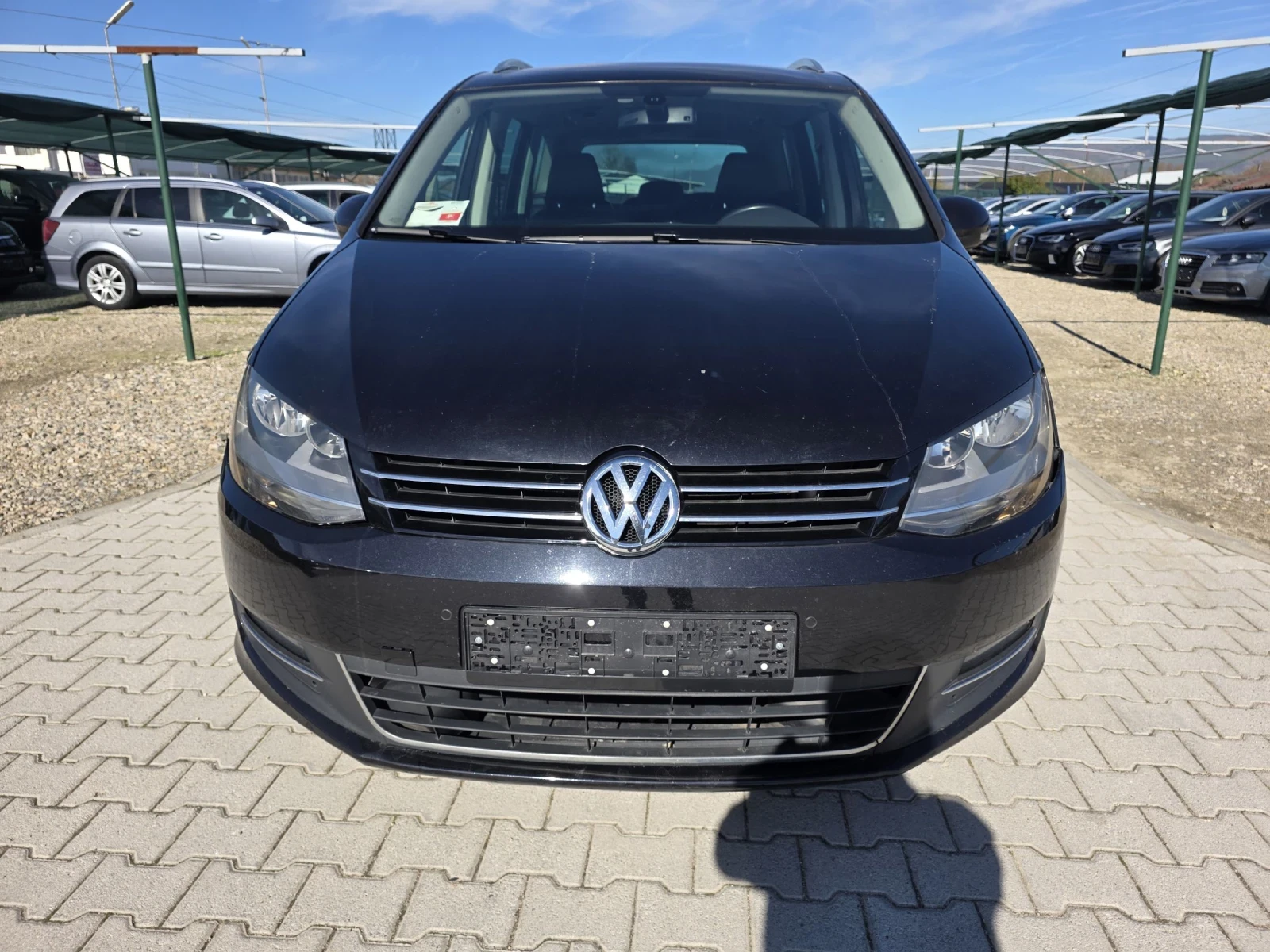 VW Sharan 2.0TDi /7m /HighLine/Лизинг - изображение 2