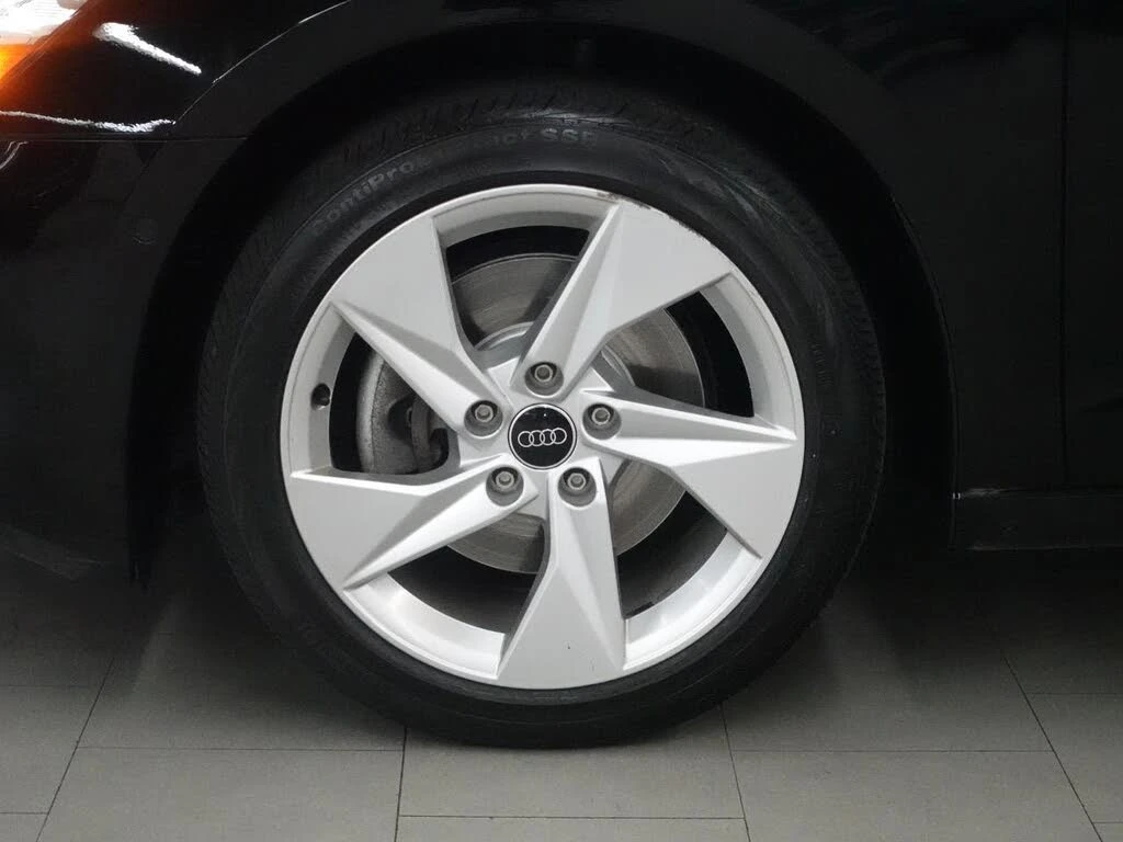 Audi A3 40 TFSI * АвтоКредит* (ЦЕНА ДО БГ) - изображение 4