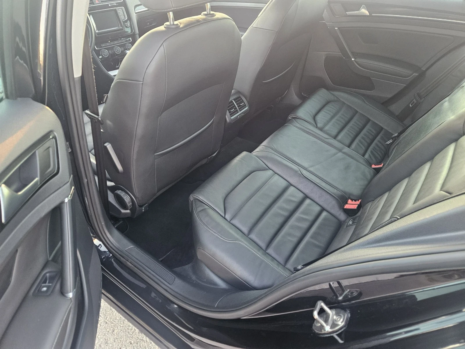 VW Golf 2.0 tdi ABTOMAT HIGHLINE - изображение 9