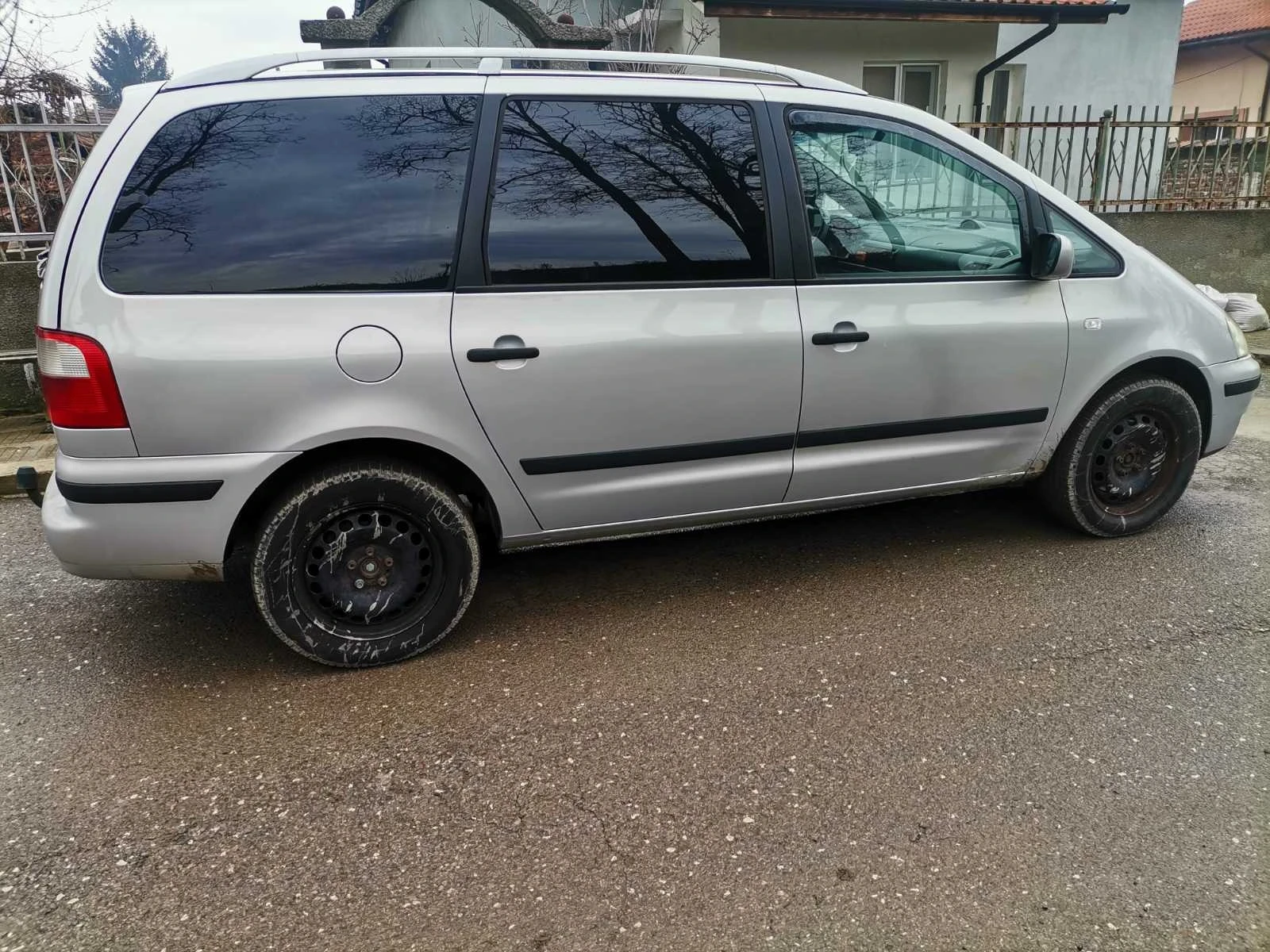 Ford Galaxy  - изображение 4