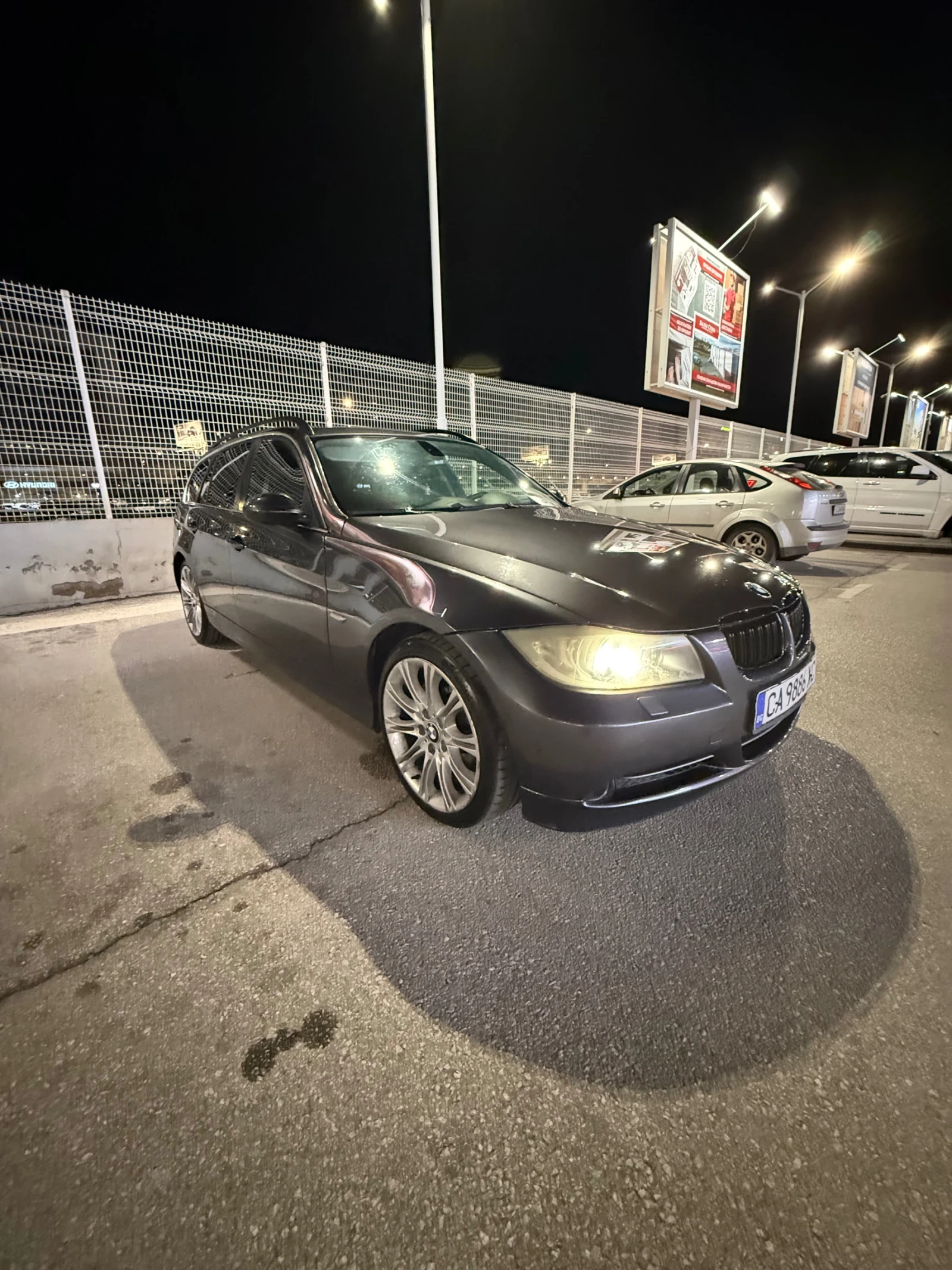 BMW 330 xDrive, снимка 3 - Автомобили и джипове - 53865811