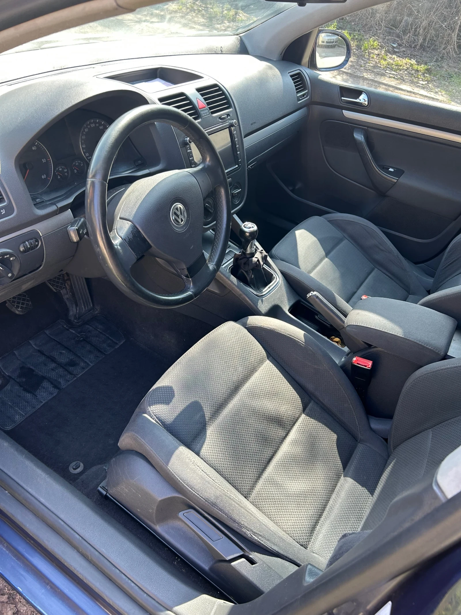 VW Golf 2.0TDI 4MOTION, снимка 11 - Автомобили и джипове - 54632108