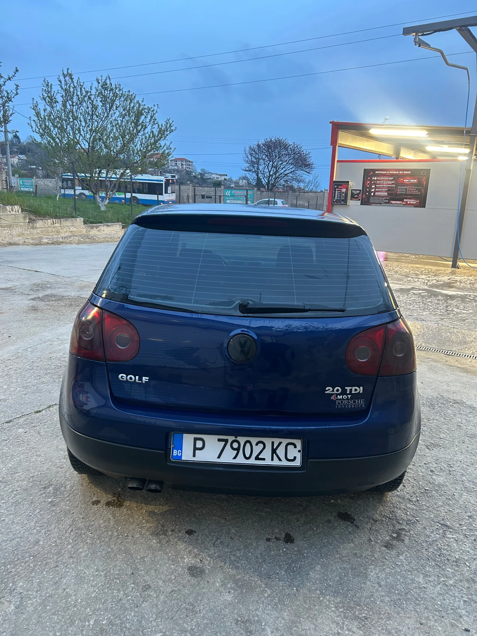 VW Golf 2.0TDI 4MOTION, снимка 3 - Автомобили и джипове - 54632108