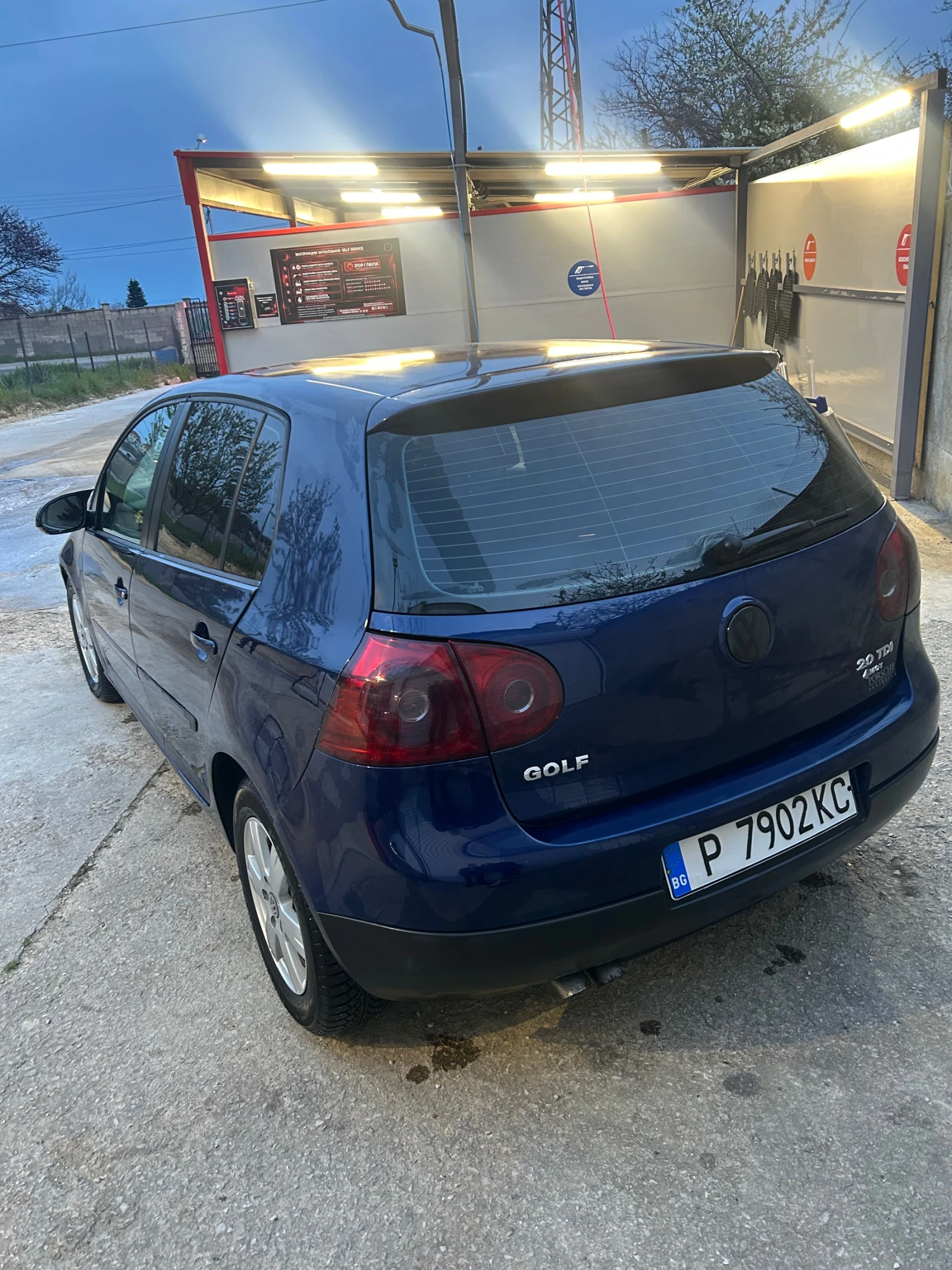 VW Golf 2.0TDI 4MOTION, снимка 6 - Автомобили и джипове - 54632108
