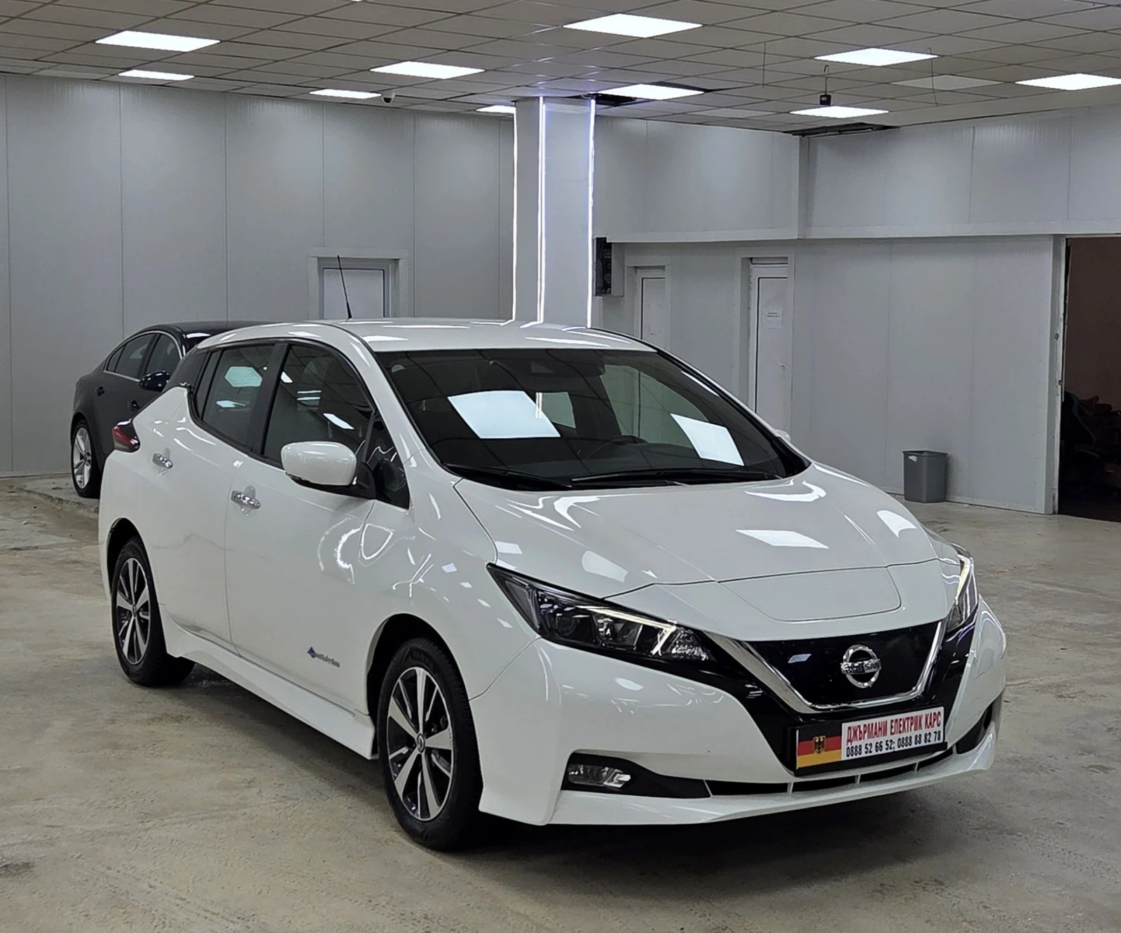 Nissan Leaf  62KWh/11.2021/SOH97%