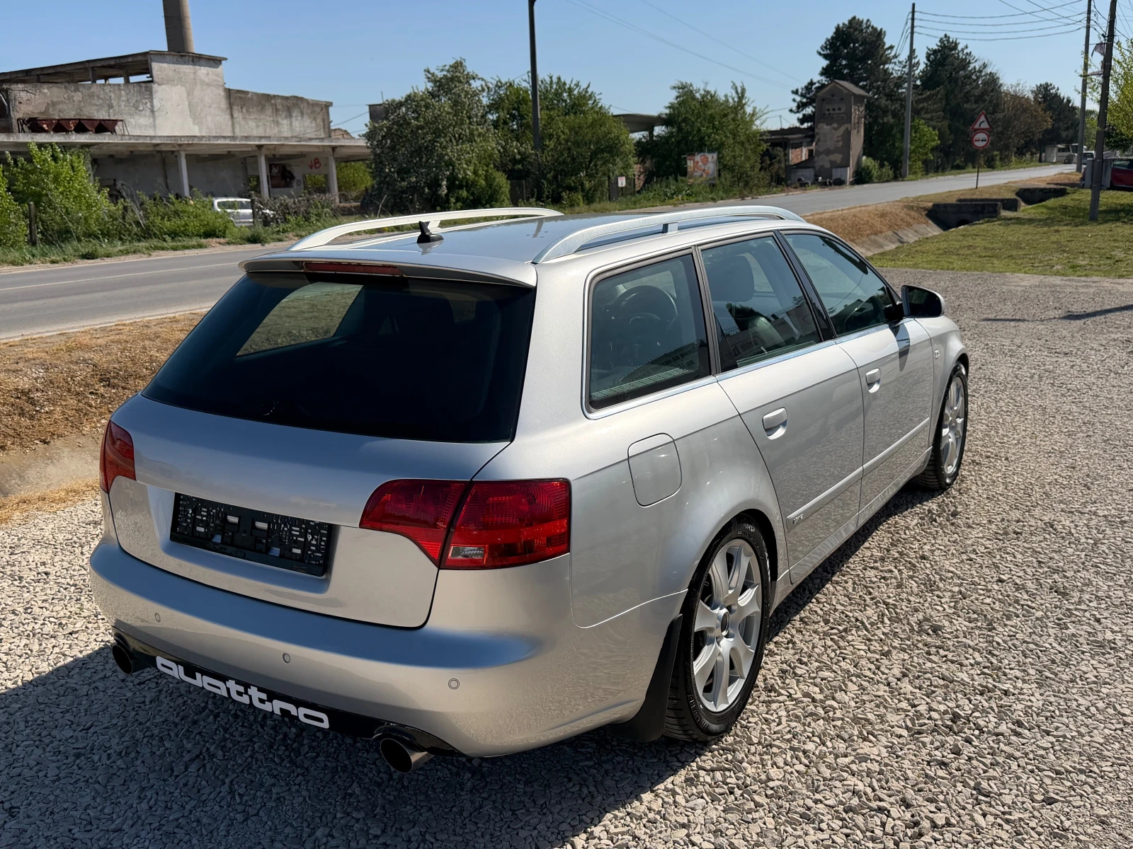 Audi A4 2.0TDI Quatro S-Line, снимка 4 - Автомобили и джипове - 54325117