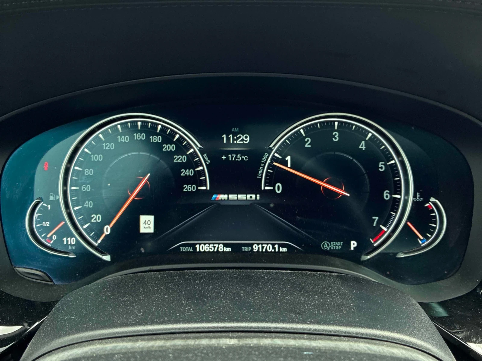 BMW 550 M550i xDrive / CARFAX, снимка 8 - Автомобили и джипове - 54982742