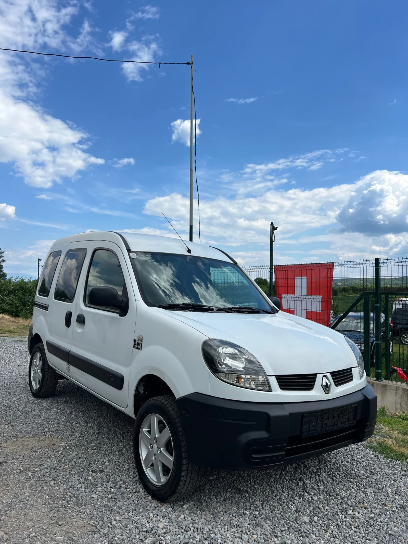 Renault Kangoo 4x4 * Климатик* , снимка 3 - Автомобили и джипове - 54994802