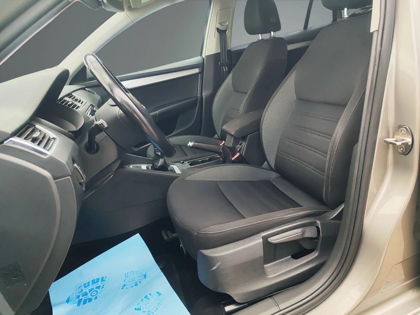 Skoda Octavia 1, 6 TDI/115 k.c., снимка 8 - Автомобили и джипове - 55152921