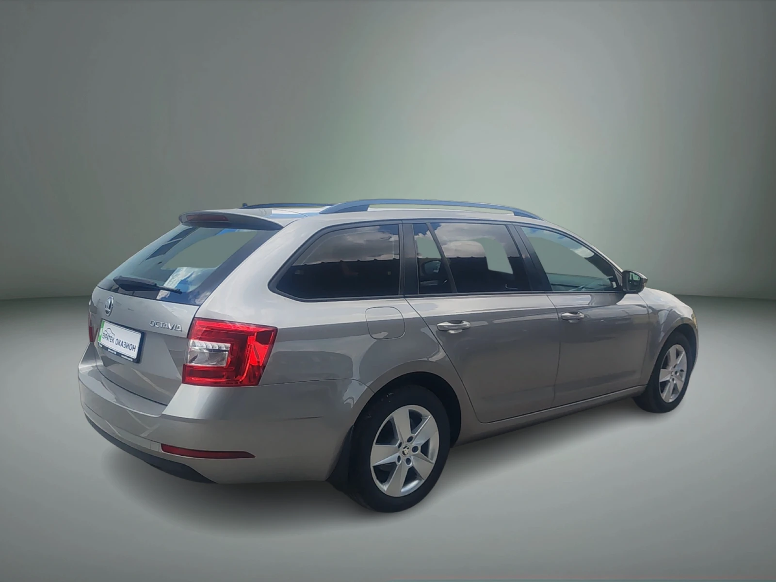 Skoda Octavia 1, 6 TDI/115 k.c., снимка 5 - Автомобили и джипове - 55152921