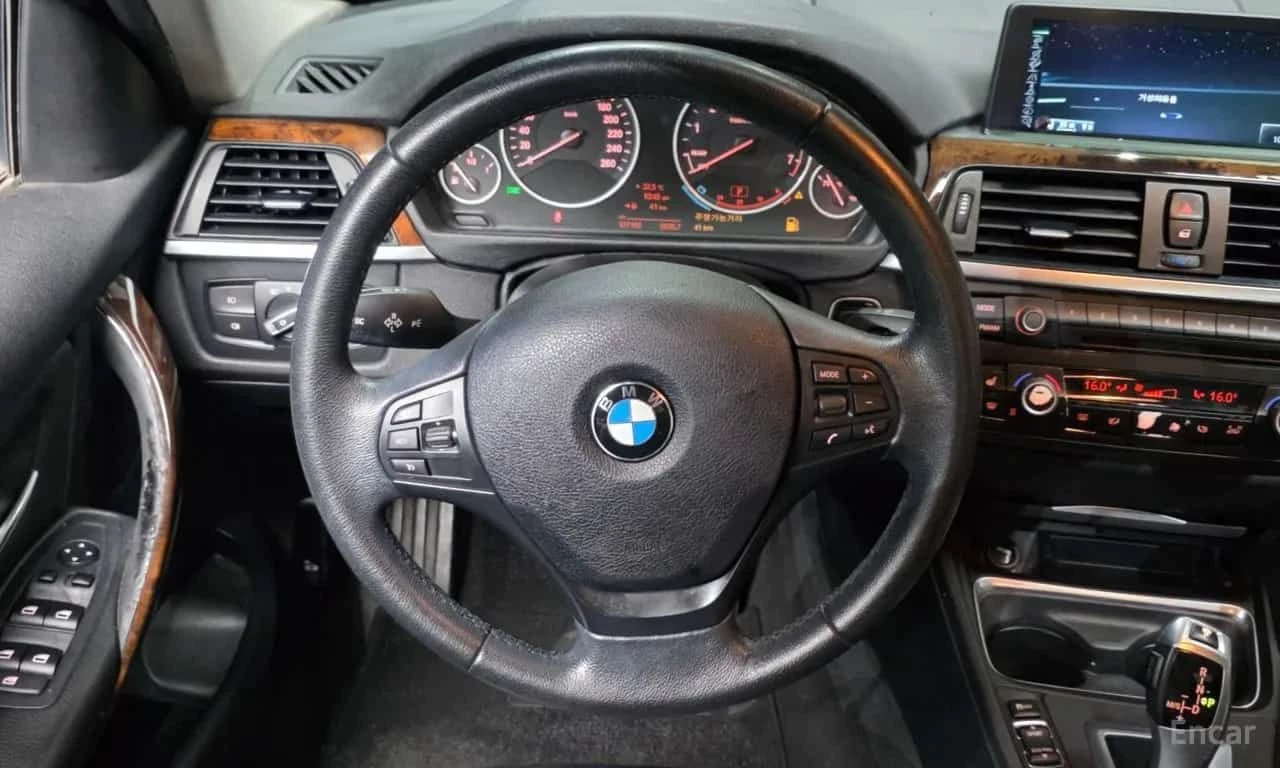 BMW 320 * 320i * ЦЕНА ДО БГ, снимка 8 - Автомобили и джипове - 55577726
