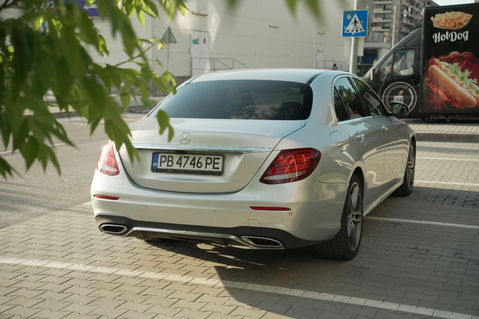 Mercedes-Benz E 350 d AMG Line Обдухване Масаж Вакуум, снимка 7 - Автомобили и джипове - 55960277