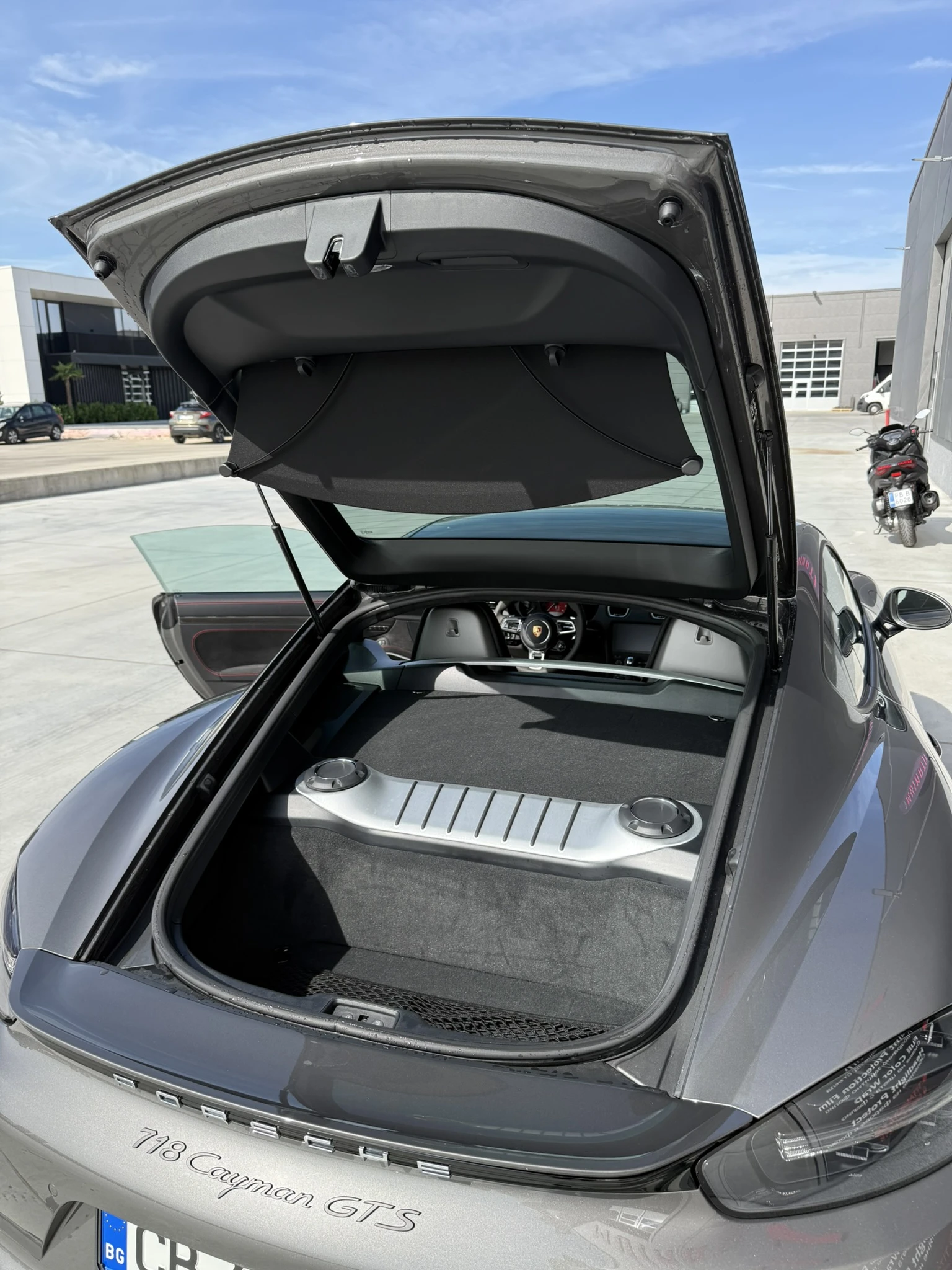 Porsche Cayman GTS 4.0, снимка 17 - Автомобили и джипове - 56091203