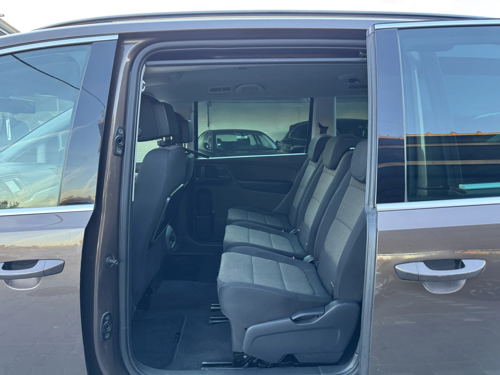 VW Sharan 2.0 TDI 140 �.�. | Mobile.bg � ����������� 13