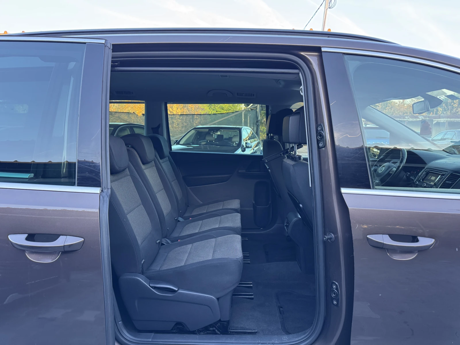 VW Sharan 2.0 TDI 140 �.�. | Mobile.bg � ����������� 6