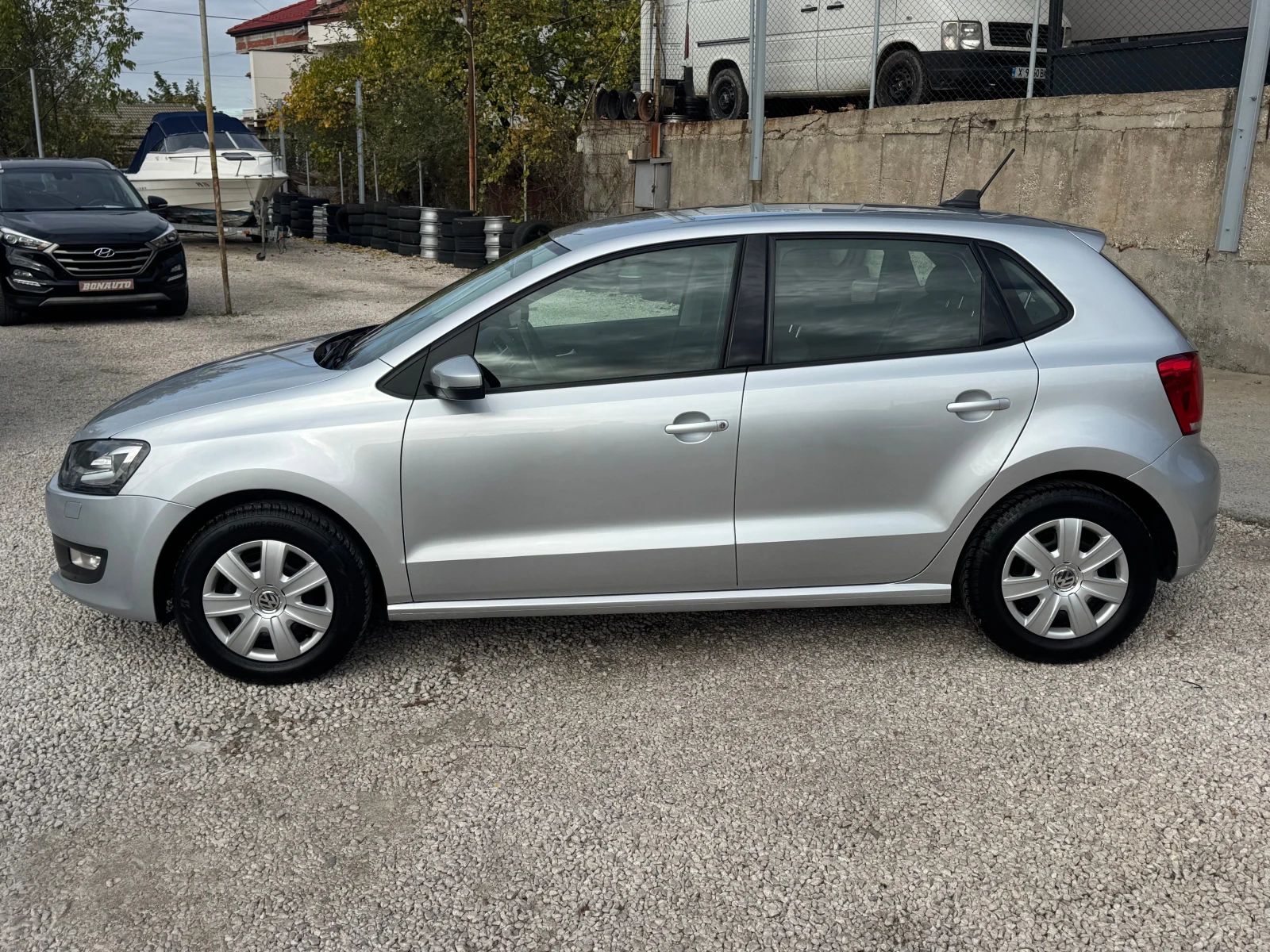 VW Polo Rline-6скорости, снимка 6 - Автомобили и джипове - 56701929