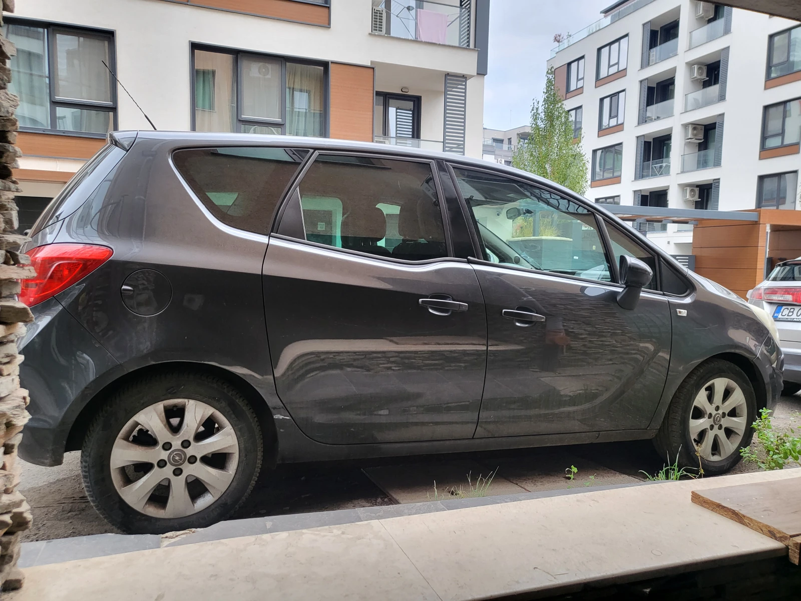 Opel Meriva, снимка 3 - Автомобили и джипове - 56733272