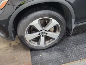 Mercedes-Benz GLC 300 * CARFAX * АВТОКРЕДИТ БЕЗ ПЪРВОНАЧАЛНА ВНОСКА, снимка 6