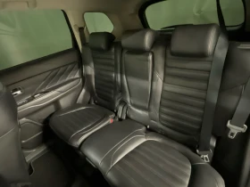 Mitsubishi Outlander 2.4 Хибрид, снимка 10