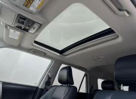 Toyota 4runner SR5* AWD* JBL* КОЖА* ШИБИДАХ* , снимка 15