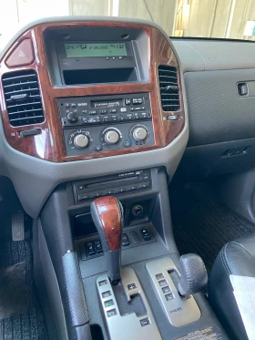 Mitsubishi Pajero 3.2 DiD - 12000 лв. - 53825568 13