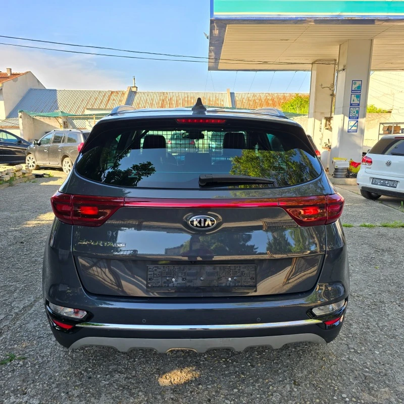 Kia Sportage 1.6 CRDI , снимка 6 - Автомобили и джипове - 45620213