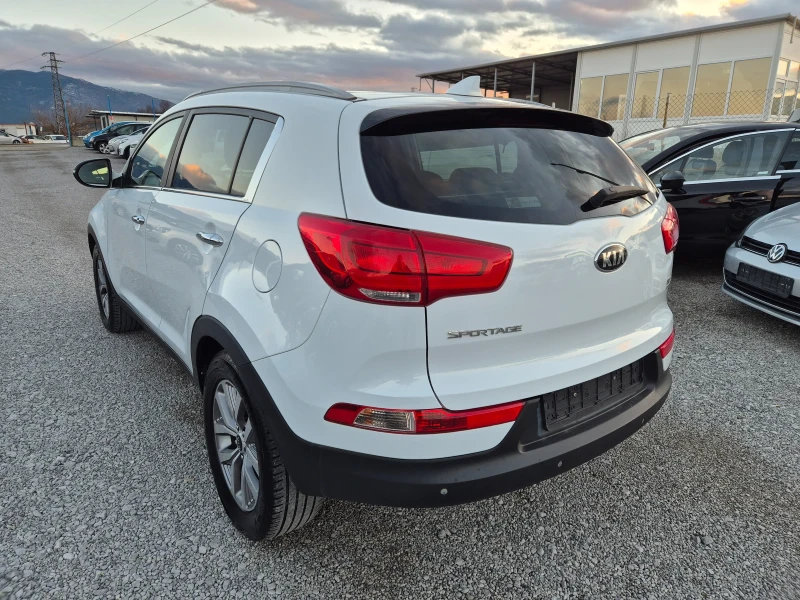 Kia Sportage 1.6 ГАЗ, снимка 3 - Автомобили и джипове - 48604991