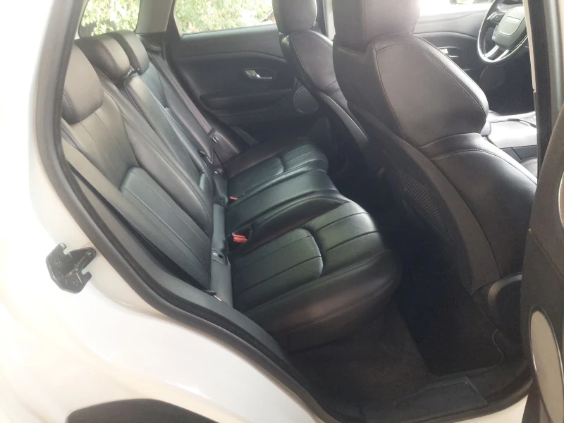 Land Rover Range Rover Evoque 4x4, снимка 12 - Автомобили и джипове - 51905450